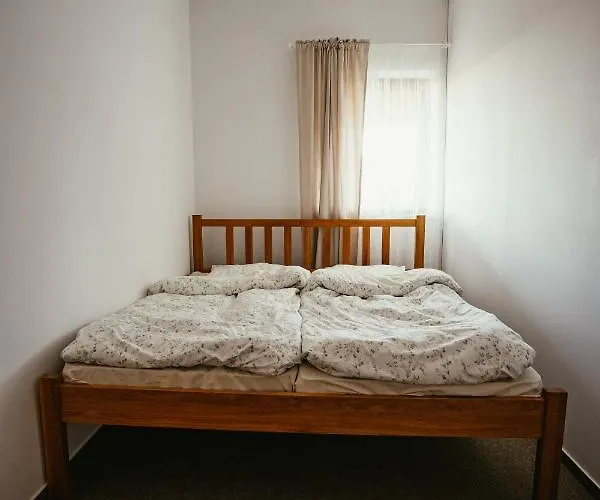 Pod Kopcem - Monínec Apartamento